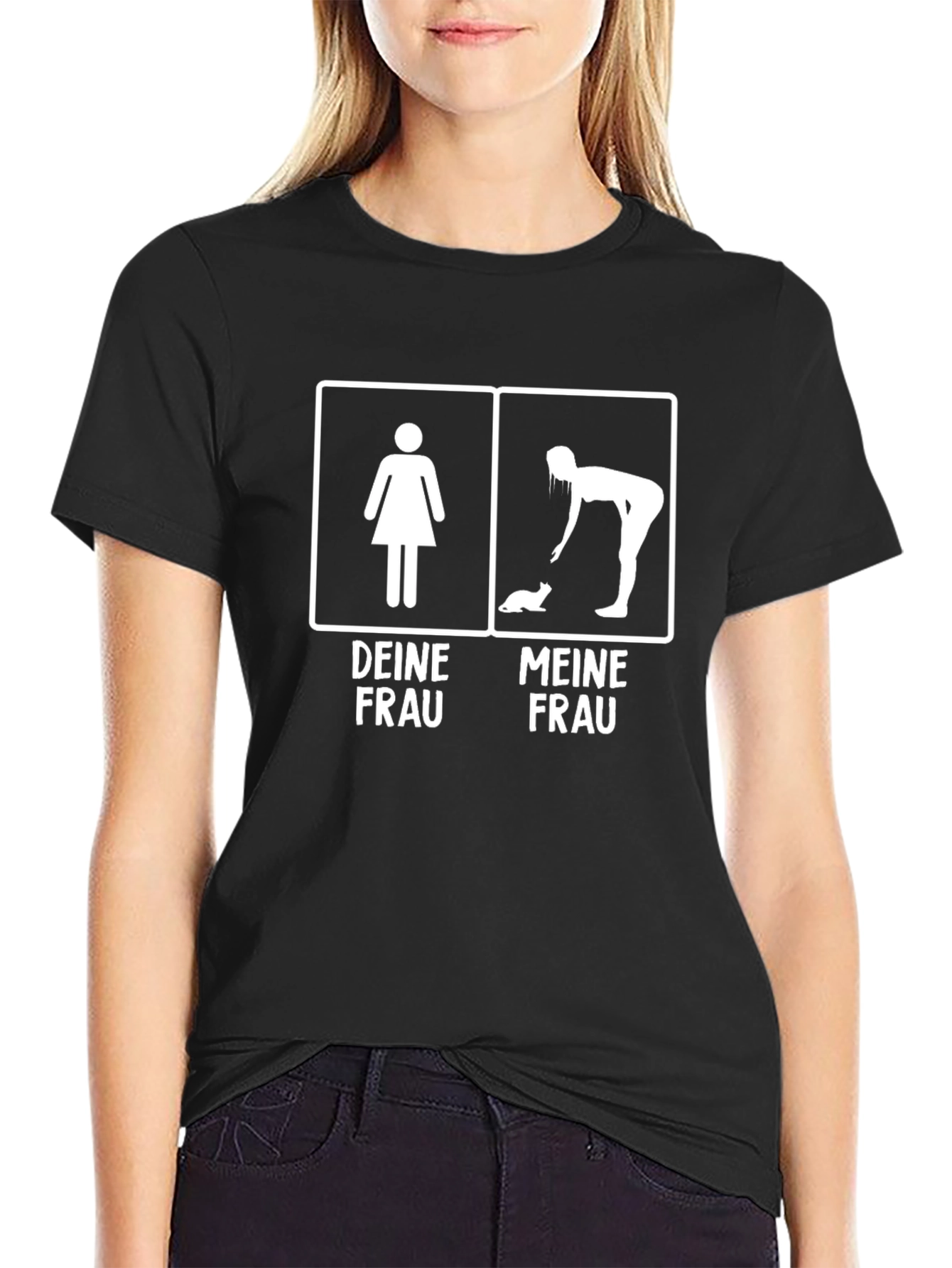Funny T-Shirt: Meine Frau vs. Deine Frau Graphic Tee